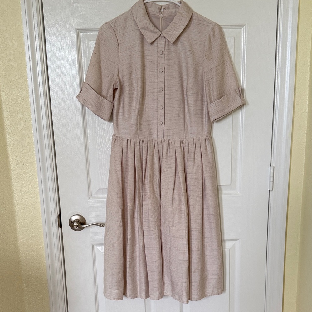 Gal Meet Glam Elegant Beige Midi Dress size 6